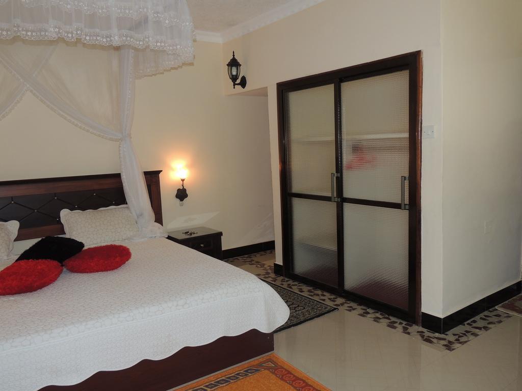 New Dodoma Hotel Room photo