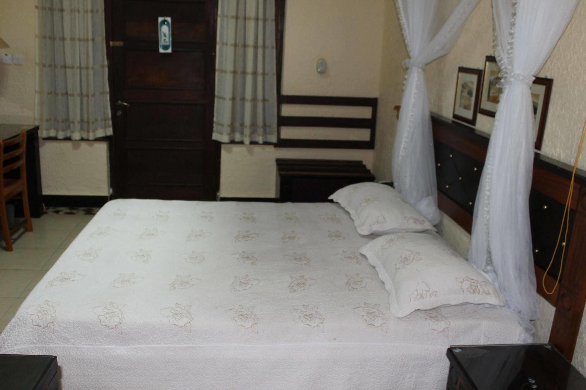 New Dodoma Hotel Exterior photo